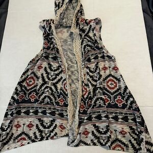 Eyeshadow Women's Hooded Vest M Lace Detail Sleeveless Open Front Boho Chic